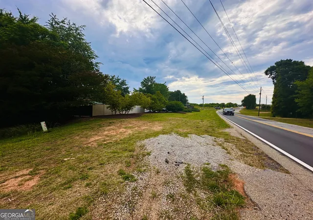 Photo 2 of Land for sale at 6485 Highway 124 W, Hoschton, GA 30548 | MLS# 10770550 | Listing updated on 2026-09-07