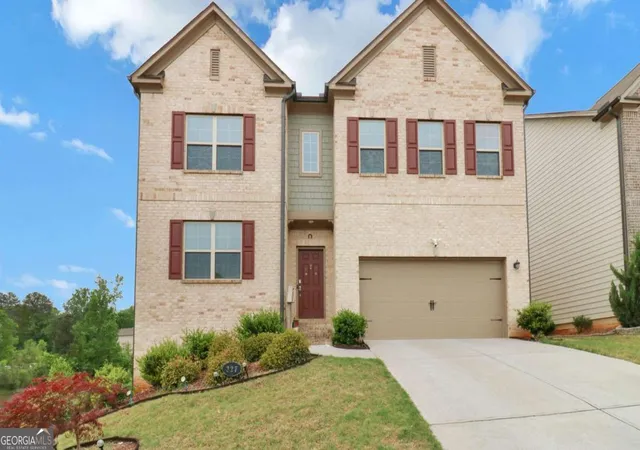 Homes for sale in Lilburn, GA | 327 Round Pond Dr, Lilburn, GA 30047 | MLS# 10740191