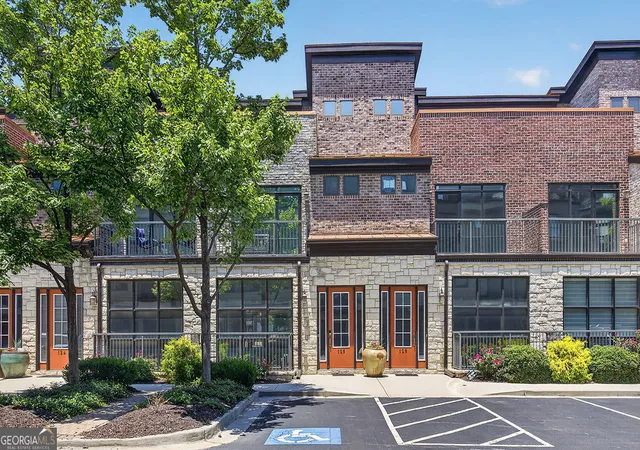 Photo 1 of Townhouse for sale at 1199 Huff Rd Nw #125, Atlanta, GA 30318 | MLS# 10780344 | Listing updated on 2026-08-20
