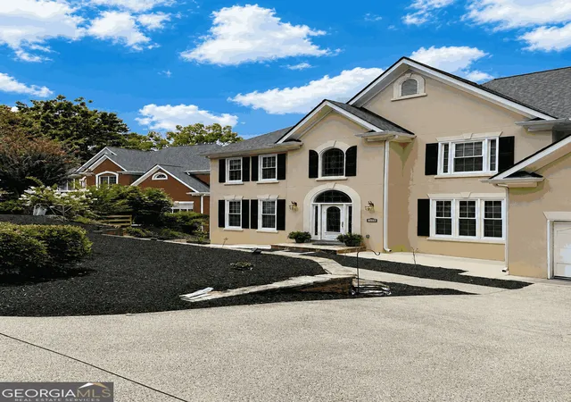 Photo 3 of Single family home for sale at 3525 Merganser Ln, Johns Creek, GA 30022 | MLS# 10810982 | Listing updated on 2026-08-29