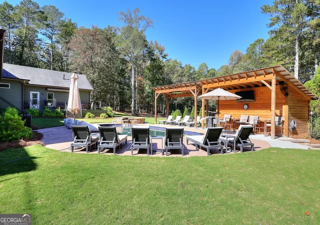 Photo 4 of Single family home for sale at 5155 Donald Dr, Loganville, GA 30052 | MLS# 10631048 | Listing updated on 2026-08-28
