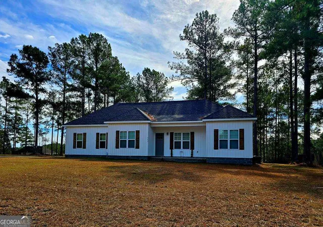 Homes for sale in Fitzgerald, GA | 153 Clare, Fitzgerald, GA 31750 | MLS# 10789633