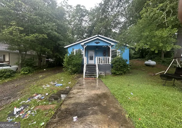 Photo 1 of Sale Pending at 211 W Mulberry St, Lagrange, GA 30240 | MLS# 10834582 | Listing updated on 2026-09-15