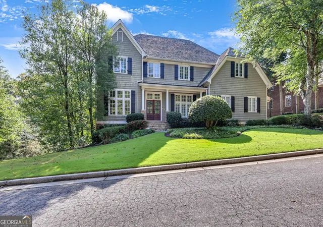 Photo 1 of Single family home for sale at 4595 Peachtree Dunwoody Rd, Sandy Springs, GA 30342 | MLS# 10872010 | Listing updated on 2026-10-27