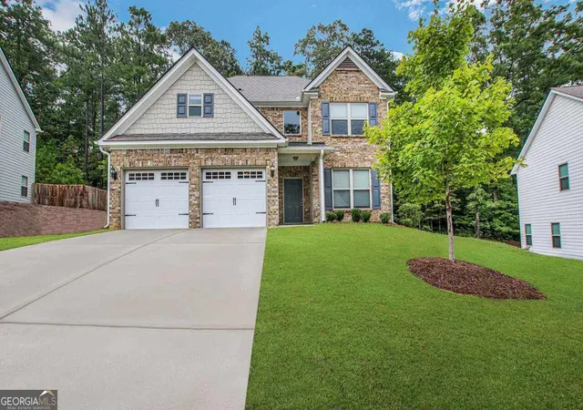 Single family home for sale at 354 Dublin Way, Dallas, GA 30132 | MLS# 10492833