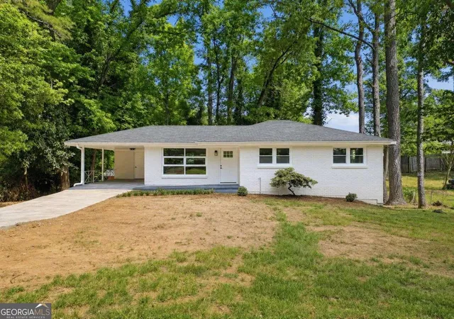 1st image of 275 Dink Ln Se, Marietta, GA 30060 | MLS# 10741897