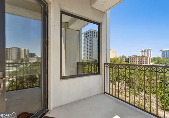 Homes for sale in Atlanta, GA | 2828 Peachtree Road, Atlanta, GA 30305 | Houzeo