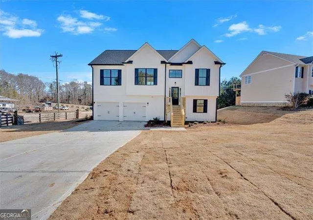 2nd image of 13 Lucas Ln, Rome, GA 30165 | MLS# 10796800
