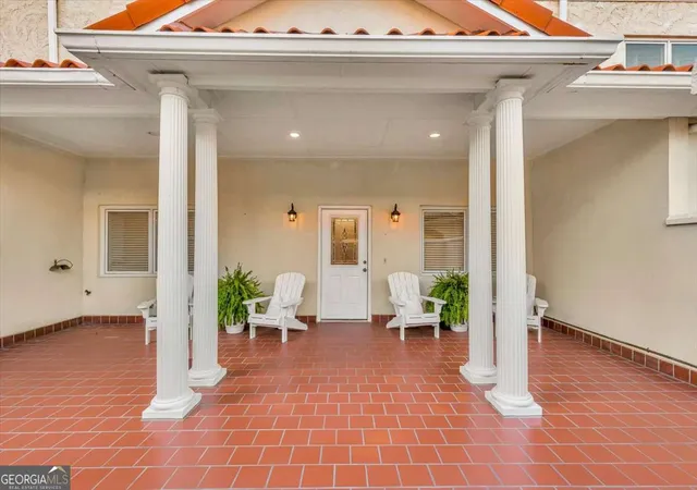 Photo 3 of Townhouse for sale at 700 Wilmington Is Rd #T2, Savannah, GA 31410 | MLS# 10814702 | Listing updated on 2026-09-14
