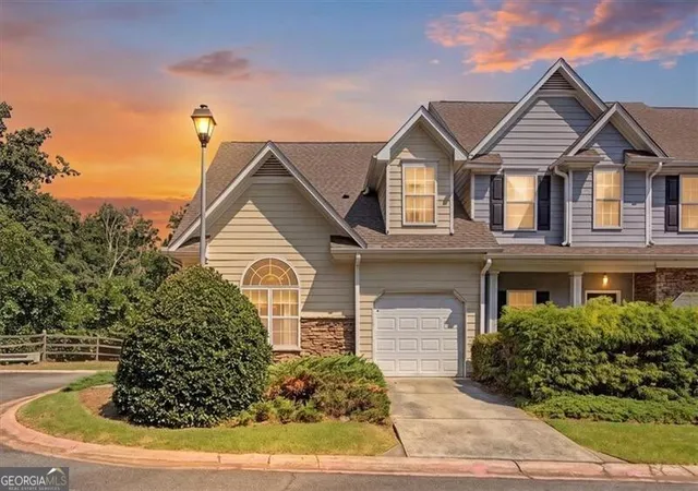 Homes for sale in Kennesaw, GA | 330 General Wheeler Dr Nw #3, Kennesaw, GA 30144 | MLS# 10799958