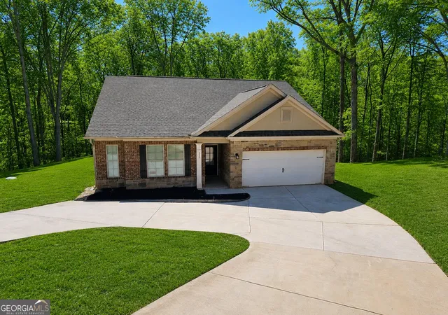 1st image of 333 Darlington Dr, Ellenwood, GA 30294 | MLS# 10828327