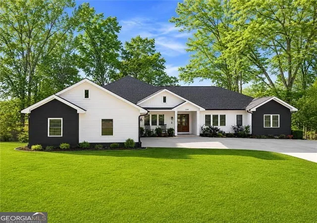 Photo 1 of Single family home for sale at 5384 Harris Cir, Atlanta, GA 30338 | MLS# 10804516 | Listing updated on 2026-08-18