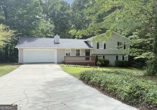 1st image of 385 Nectarine Dr, Newnan, GA 30265 | MLS# 10776033