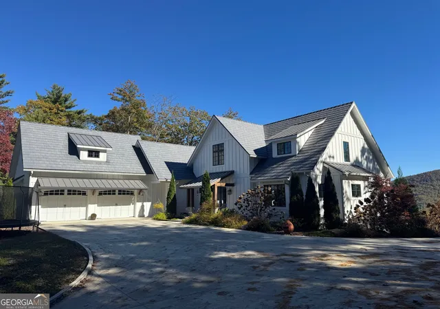 Photo 1 of Mansion for sale at 460 Anderson Dr, Clayton, GA 30525 | MLS# 10629725 | Listing updated on 2026-06-15