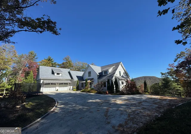 Photo 2 of Single family home for sale at 460 Anderson Dr, Clayton, GA 30525 | MLS# 10629725 | Listing updated on 2026-06-15