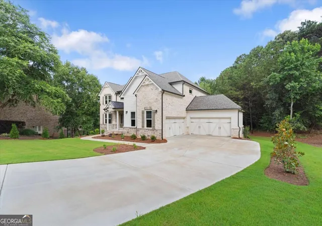 2nd image of 4538 Meadowland Wy, Flowery Branch, GA 30542 | MLS# 10807513
