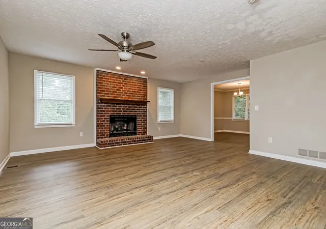 Photo 3 of Single family home for sale at 8183 Silver Oaks Ct, Jonesboro, GA 30236 | MLS# 10821351 | Listing updated on 2026-09-12