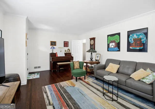 Photo 3 of Single family home for sale at 1507 Knollwood Ter, Decatur, GA 30033 | MLS# 10822994 | Listing updated on 2026-09-23