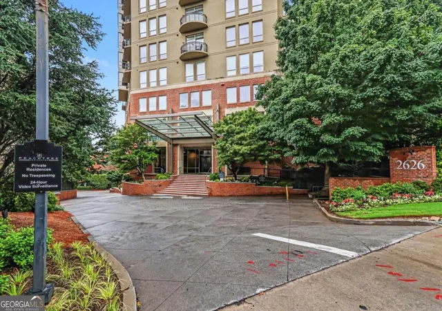 Photo 2 of Condo for sale at 2626 Peachtree Rd Nw #205, Atlanta, GA 30305 | MLS# 10782415 | Listing updated on 2026-08-11