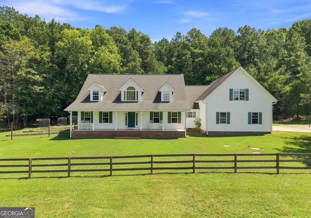 Photo 1 of Single family home for sale at 83 Bryant Rd Sw, Rome, GA 30161 | MLS# 10836411 | Listing updated on 2026-09-14