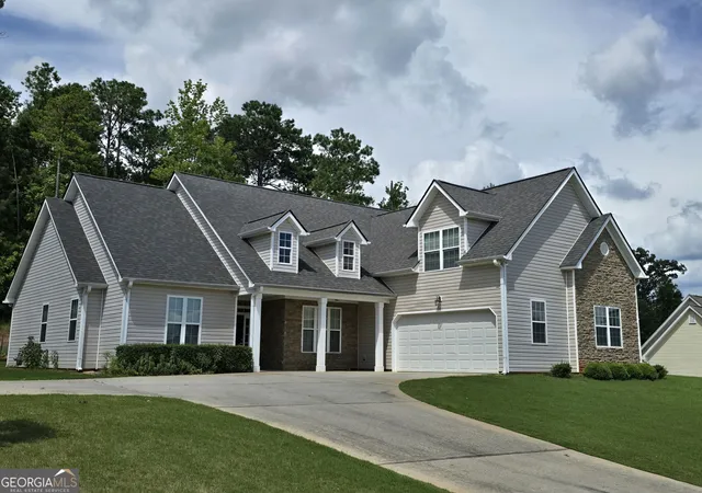 1st image of 110 Lexington Park Dr, Lagrange, GA 30241 | MLS# 10820048