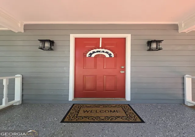 2nd image of 2066 Brook Valley Ct, Jonesboro, GA 30236 | MLS# 10803755