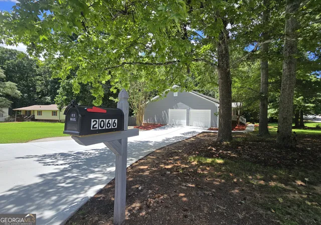 4th image of 2066 Brook Valley Ct, Jonesboro, GA 30236 | MLS# 10803755