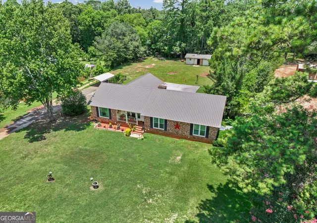Homes for sale in Albany, GA | 3511 W Surrey Rd, Albany, GA 31721 | MLS# 10791636