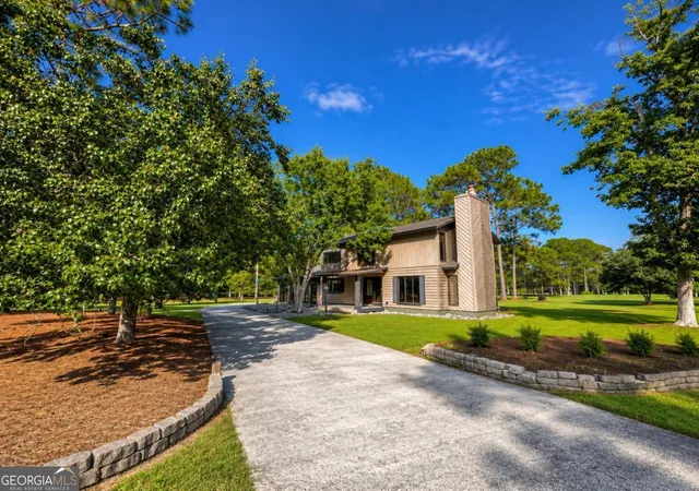 3rd image of 2 Birdie Dr, Jesup, GA 31546 | MLS# 10822904
