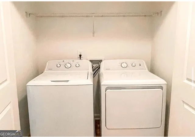 Photo 3 of Townhouse for sale at 2686 Avanti Way, Decatur, GA 30035 | MLS# 10742451 | Listing updated on 2026-05-12