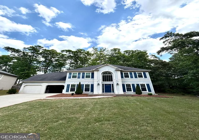 Photo 2 of Single family home for sale at 2105 Bentbrooke Trl, Lawrenceville, GA 30043 | MLS# 10762433 | Listing updated on 2026-05-26