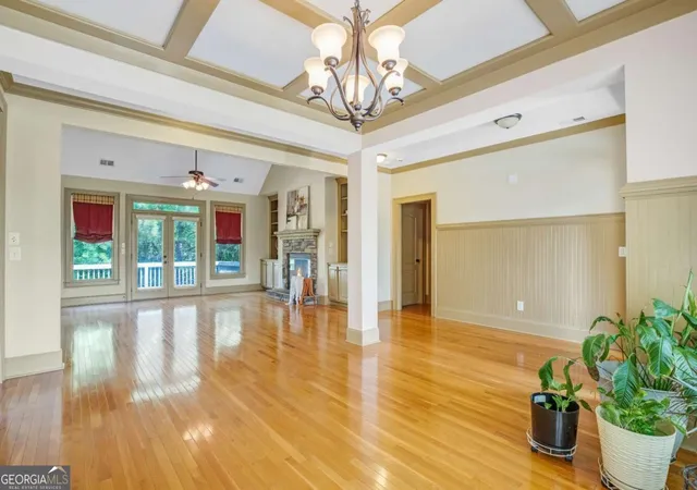 Photo 4 of Single family home for sale at 5 Eastview Ct Se, Cartersville, GA 30120 | MLS# 10809488 | Listing updated on 2026-09-02