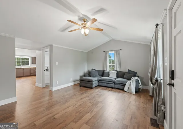 Photo 3 of Single family home for sale at 1563 Davenport Rd, Braselton, GA 30517 | MLS# 10811707 | Listing updated on 2026-10-01