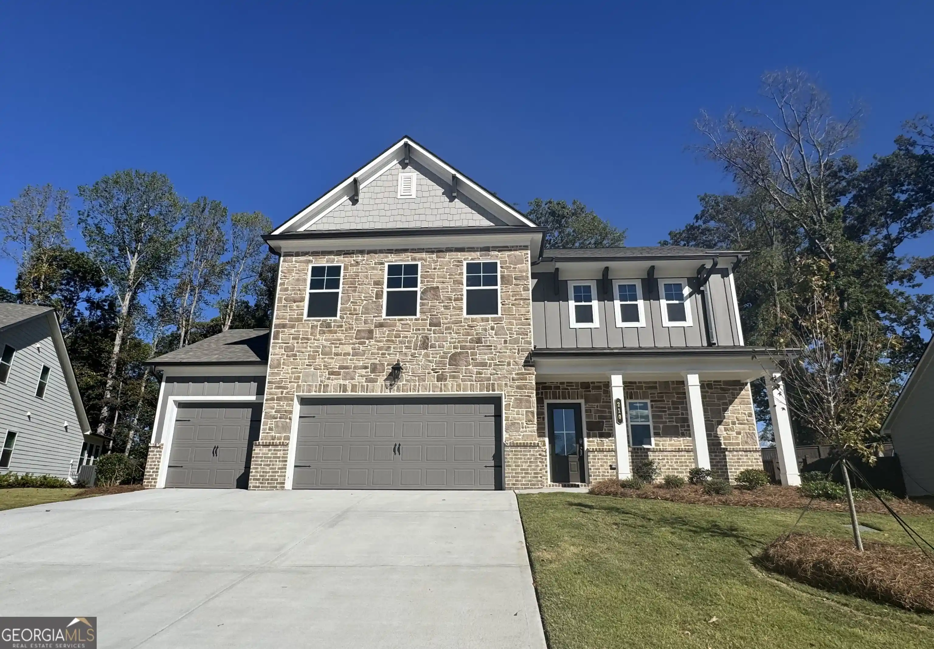 Photo 1 of Single family home for sale at 210 Rosewood Park Dr, Hoschton, GA 30548 | MLS# 10772434 | Listing updated on 2026-10-17