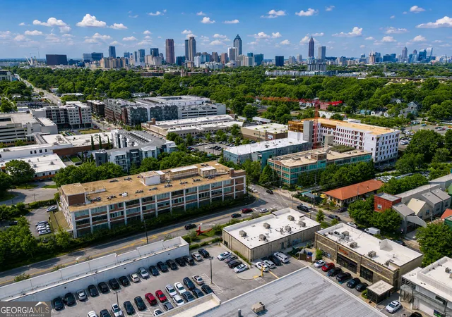 2nd image of 881 Memorial Dr Se, Atlanta, GA 30316