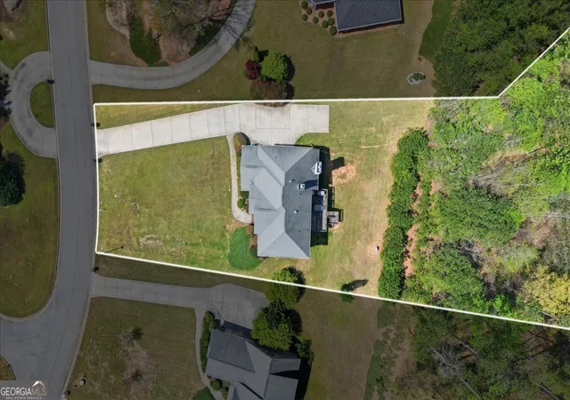 Photo 3 of Sale Pending at 832 Dolly Ave, Atlanta, GA 30331 | MLS# 10726279 | Listing updated on 2026-09-08