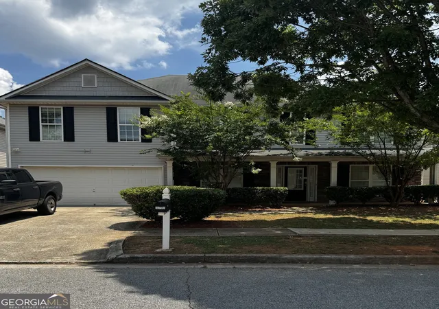 Photo 1 of Single family home for sale at 4790 Duval Point Way Sw, Snellville, GA 30039 | MLS# 10810885 | Listing updated on 2026-09-28