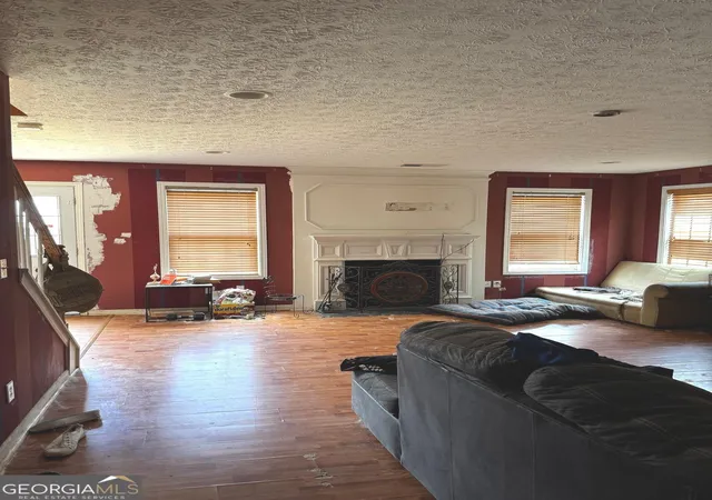 Photo 3 of Single family home for sale at 4790 Duval Point Way SW, Snellville, GA 30039 | MLS# 10810885 | Listing updated on 2026-09-28