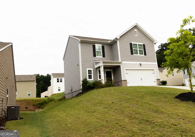 Photo 2 of Single family home for sale at 198 Colbury St, Villa Rica, GA 30180 | MLS# 10799091 | Listing updated on 2026-09-10