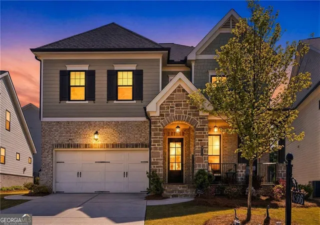 1st image of 4566 Molder Dr, Buford, GA 30518 | MLS# 10818363