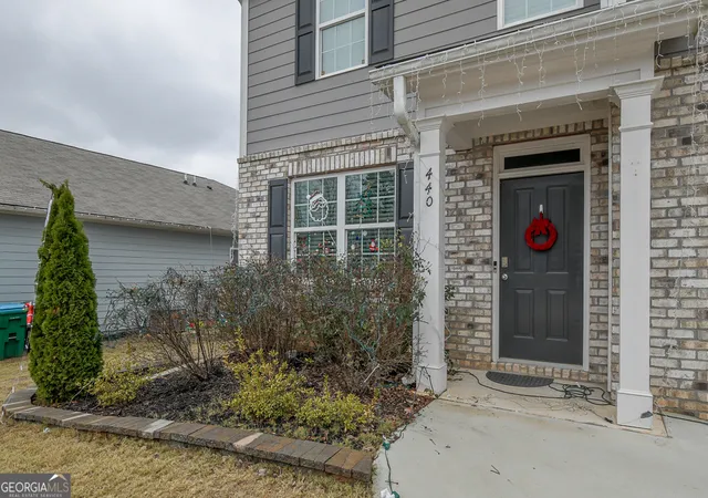 3rd image of 440 Starbuck Pkwy, Pendergrass, GA 30567 | MLS# 10782293