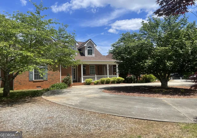 2nd image of 1545 Sam Bell Rd, Clarkesville, GA 30523 | MLS# 10812805
