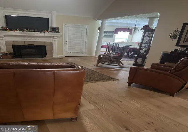 Photo 4 of Single family home for sale at 103 Shadow Lake Dr, Conyers, GA 30094 | MLS# 10835663 | Listing updated on 2026-09-11