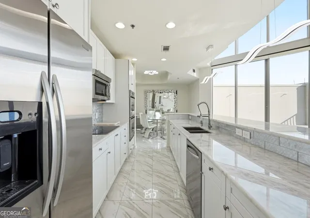 4th image of 2795 Peachtree Rd Ne #2604, Atlanta, GA 30305 | MLS# 10656644