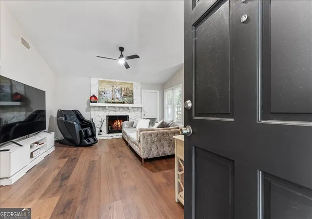 Photo 4 of Single family home for sale at 3121 Rio Montana Dr, Marietta, GA 30066 | MLS# 10803647 | Listing updated on 2026-08-13