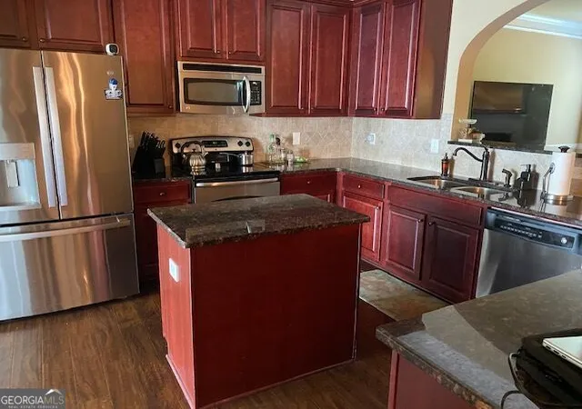 Photo 3 of Single family home for sale at 9123 Overlook Dr, Jonesboro, GA 30238 | MLS# 10831495 | Listing updated on 2026-09-06