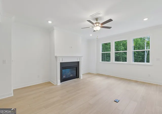 Photo 3 of Single family home for sale at 321 Meacham Ct, Dacula, GA 30019 | MLS# 10729933 | Listing updated on 2026-09-18