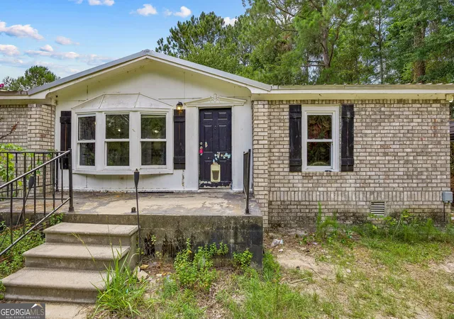 Homes for sale in Ludowici, GA | 302 Hardee Rd Ne, Ludowici, GA 31316 | MLS# 10784094