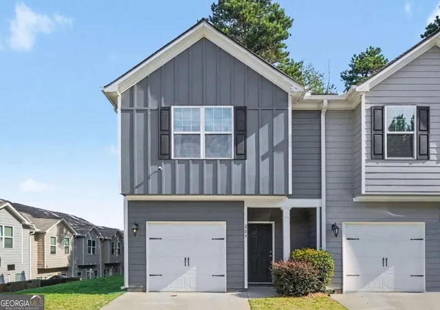 Photo 1 of Sale Pending at 209 Highwood Ln, East Point, GA 30344 | MLS# 10829381 | Listing updated on 2026-09-07