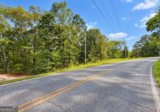 Photo 1 of Land for sale at 147 Bond Brg Ext, Royston, GA 30662 | MLS# 10871178 | Listing updated on 2026-10-26